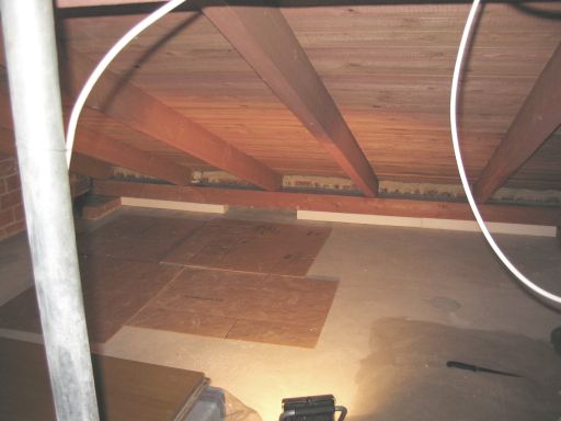 Speicher Bodenisolierung